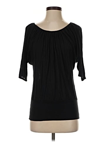 Romeo & Juliet Couture 3/4 Sleeve Top (view 1)