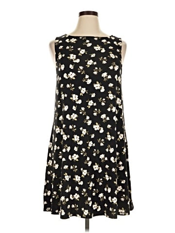 Old Navy Casual Dress (view 1)