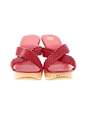 Unbranded Wedges (view 2)
