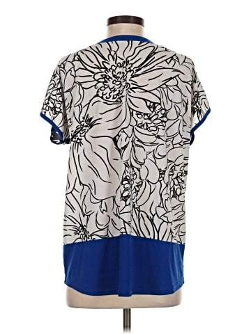 Carolyn Taylor Short Sleeve T-Shirt (view 2)