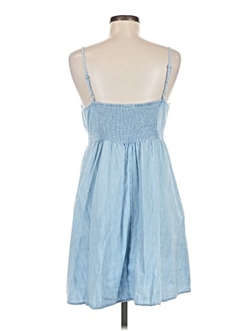 Old Navy Casual Dress (view 2)