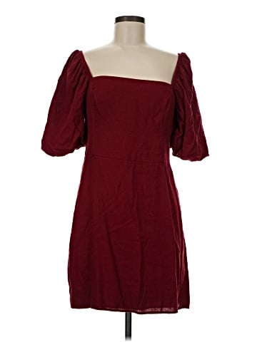 Abercrombie & Fitch Cocktail Dress (view 1)