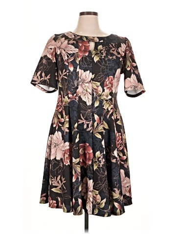 Roz & Ali Casual Dress (view 1)