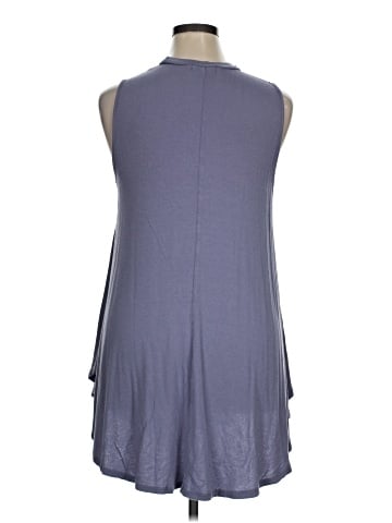 Lane Bryant Sleeveless T-Shirt (view 2)