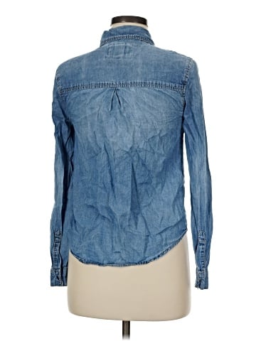 Forever 21 Long Sleeve Button-Down Shirt (view 2)