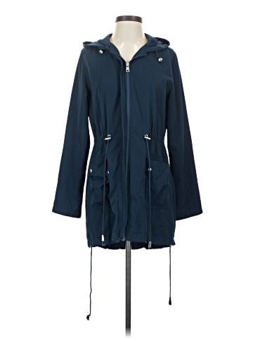 Atmosphere Raincoat (view 1)