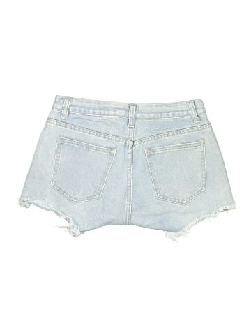 PrettyLittleThing Denim Shorts (view 2)