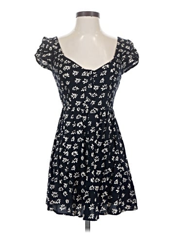 En Creme Casual Dress (view 1)