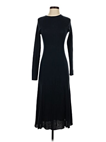 Uniqlo Casual Dress (view 1)