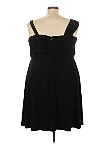 Avenue Cocktail Dress (view 2)