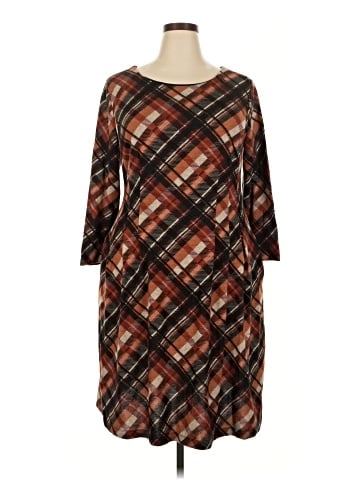 North Style Casual Dress (view 1)