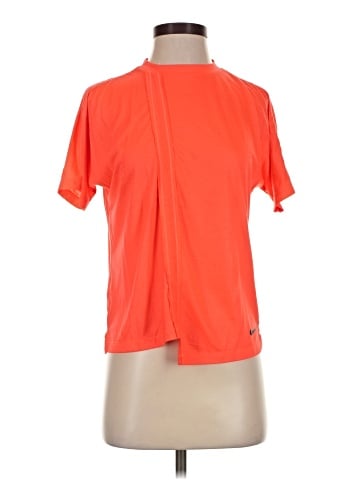 Nike Active T-Shirt (view 1)