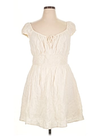 Old Navy Casual Dress (view 1)