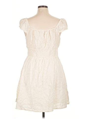 Old Navy Casual Dress (view 2)