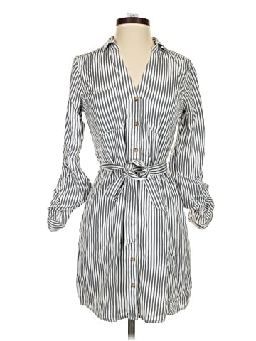 Abercrombie & Fitch Casual Dress (view 1)