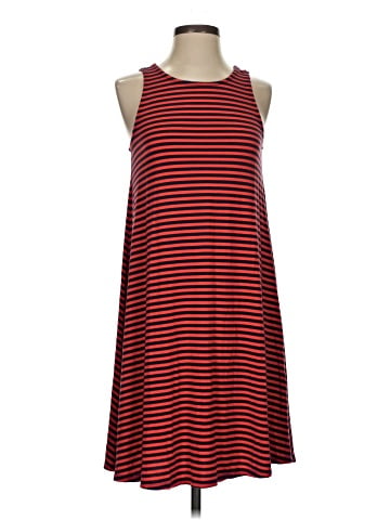 Old Navy Casual Dress (view 1)