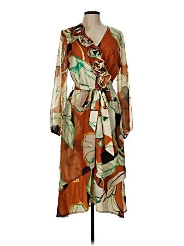 C. Wonder Casual Dress (view 1)