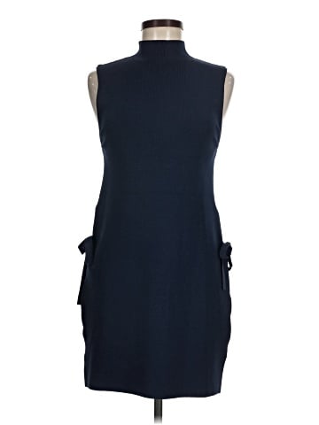 Alice + Olivia Casual Dress (view 1)