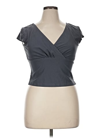 Nike Sleeveless T-Shirt (view 1)