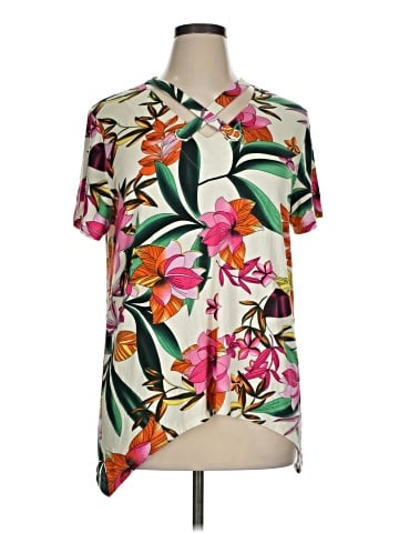 Juniper + Lime Short Sleeve Blouse (view 1)