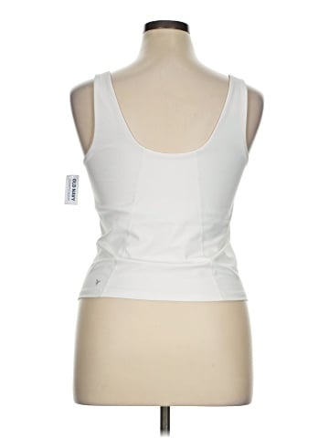 Active by Old Navy Tank Top (view 2)