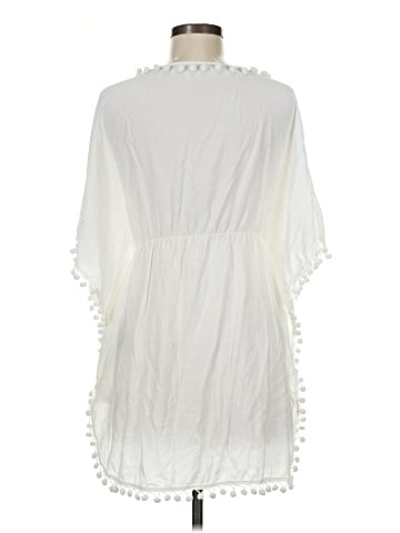 Unbranded Poncho (view 2)