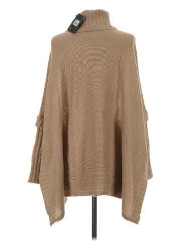 Noir Poncho (view 2)