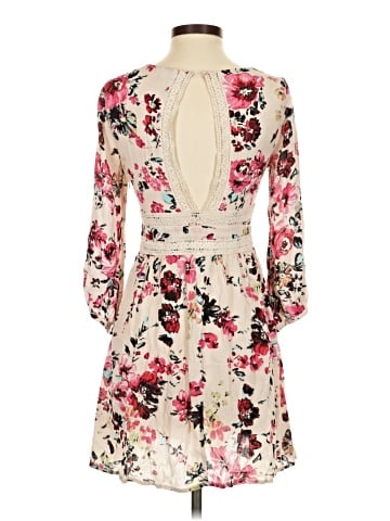 En Creme Casual Dress (view 2)