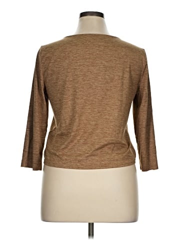 Gap Fit 3/4 Sleeve Top (view 2)