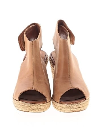 Scala Wedges (view 2)