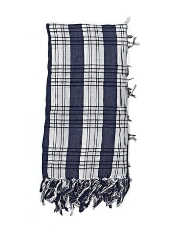 Hollister Scarf (view 2)