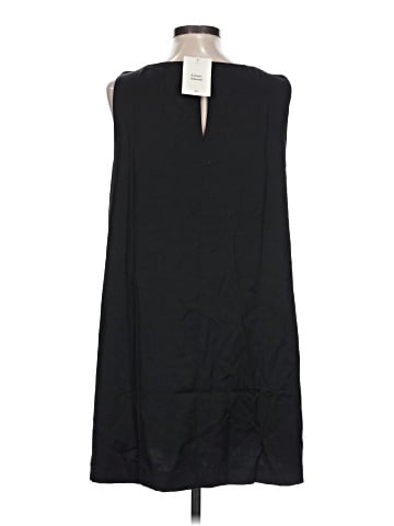 H&M Casual Dress (view 2)