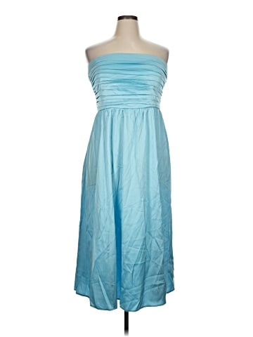 Abercrombie & Fitch Cocktail Dress (view 1)