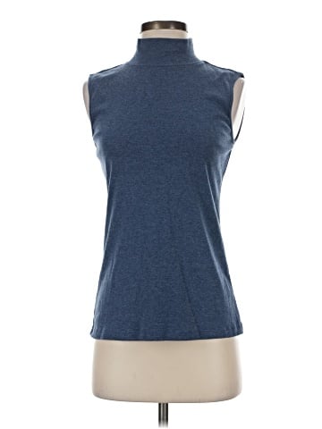 Karen Scott Sleeveless T-Shirt (view 1)
