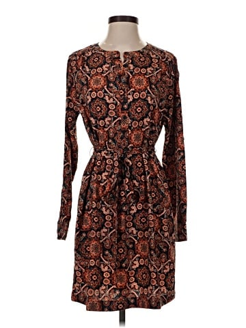 Ann Taylor LOFT Outlet Cocktail Dress (view 1)