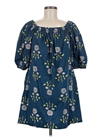 Old Navy Casual Dress (view 1)