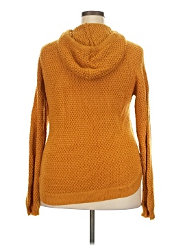 Caren Sport Pullover Sweater (view 2)