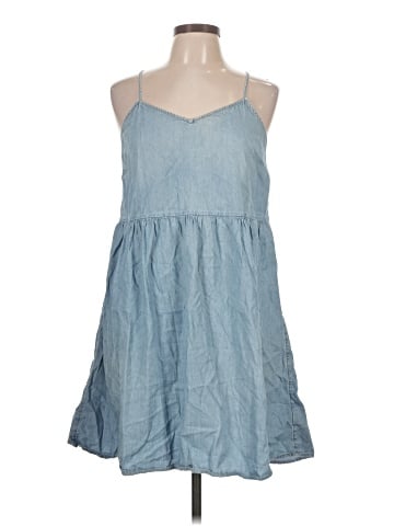 Old Navy Casual Dress (view 1)
