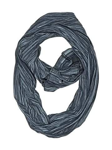 Champion Scarf (view 1)