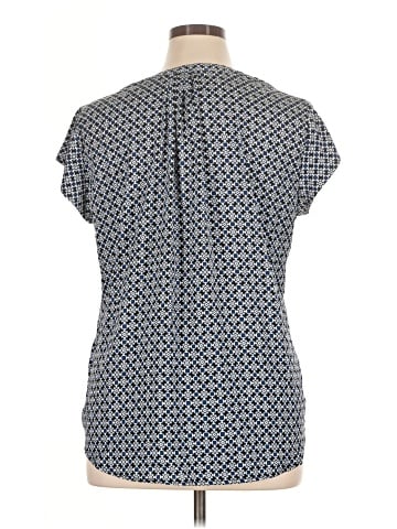 Liz Claiborne Short Sleeve Blouse (view 2)