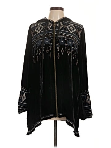 JW Los Angeles Poncho (view 1)
