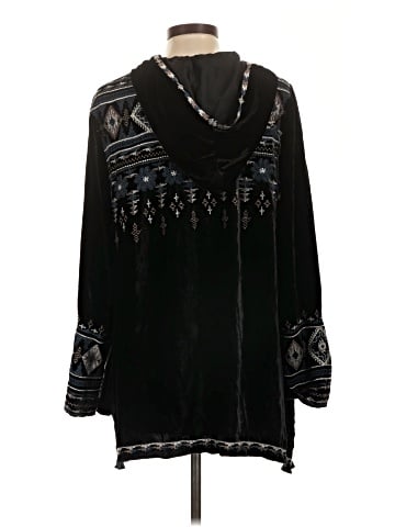 JW Los Angeles Poncho (view 2)