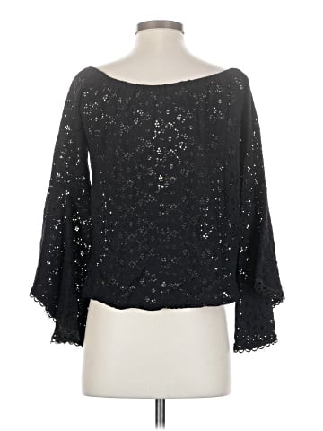 Red Haute 3/4 Sleeve Blouse (view 2)