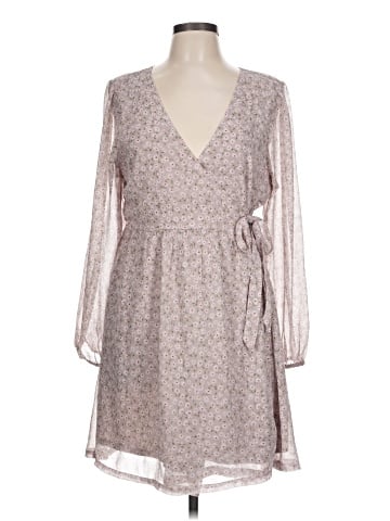 American Eagle Outfitters Casual Dress (view 1)