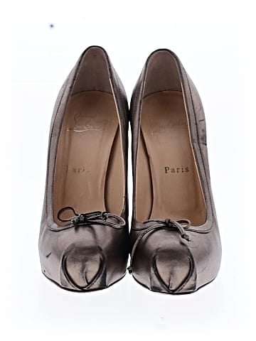 Christian Louboutin Nappa Lolo 69 Pumps 120mm (view 2)