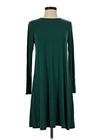 Old Navy Casual Dress (view 1)