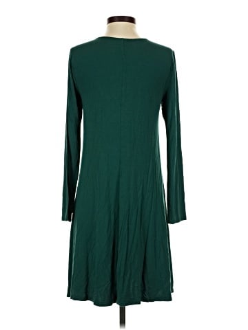 Old Navy Casual Dress (view 2)