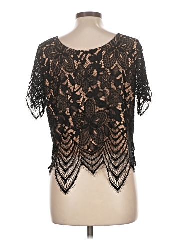 Express Outlet Short Sleeve Top (view 2)