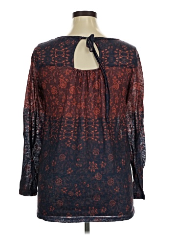 Weekend Suzanne Betro Long Sleeve Blouse (view 2)