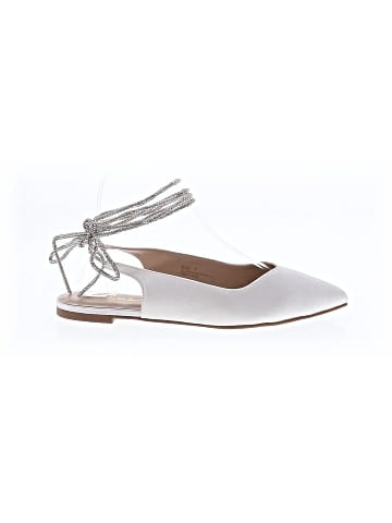 Lulus Flats (view 1)
